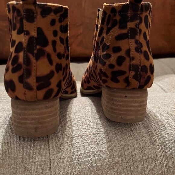 A Ryder Girl booties animal print faux suede ankle boots pull on low heel Sz 7 - Picture 4 of 6